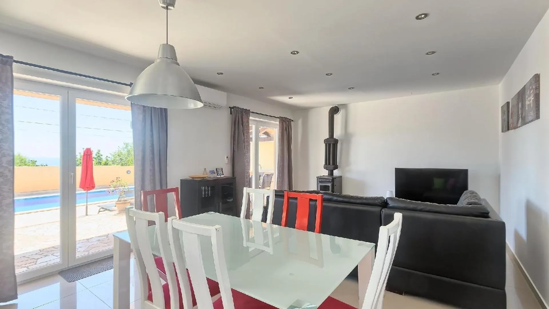 Ferienhaus Mit Privatpool Fuer 8 Personen Ca 157 Qm In Peruski, Istrien Bucht Von Rasa Croatia