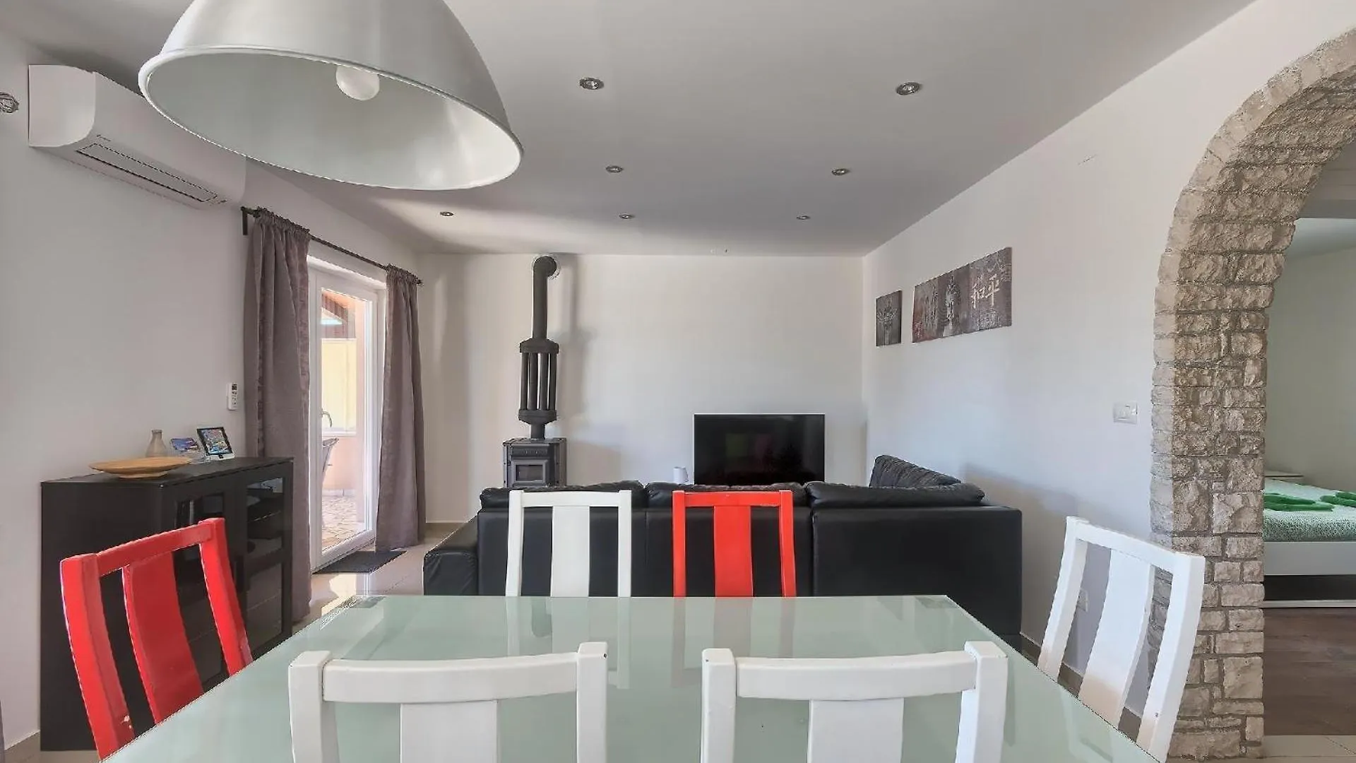 Ferienhaus Mit Privatpool Fuer 8 Personen Ca 157 Qm In Peruski, Istrien Bucht Von Rasa 0*, Peruski Croatia